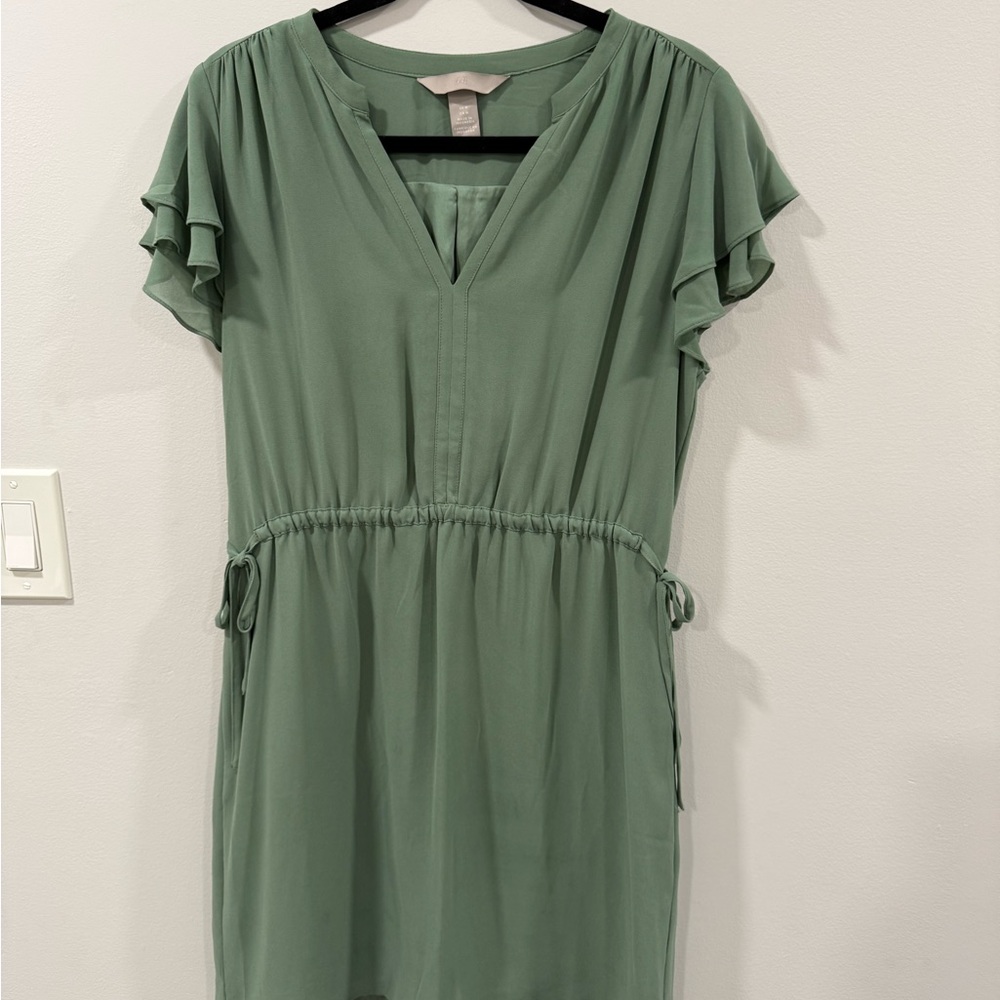 H&M Green V-Neck Dress